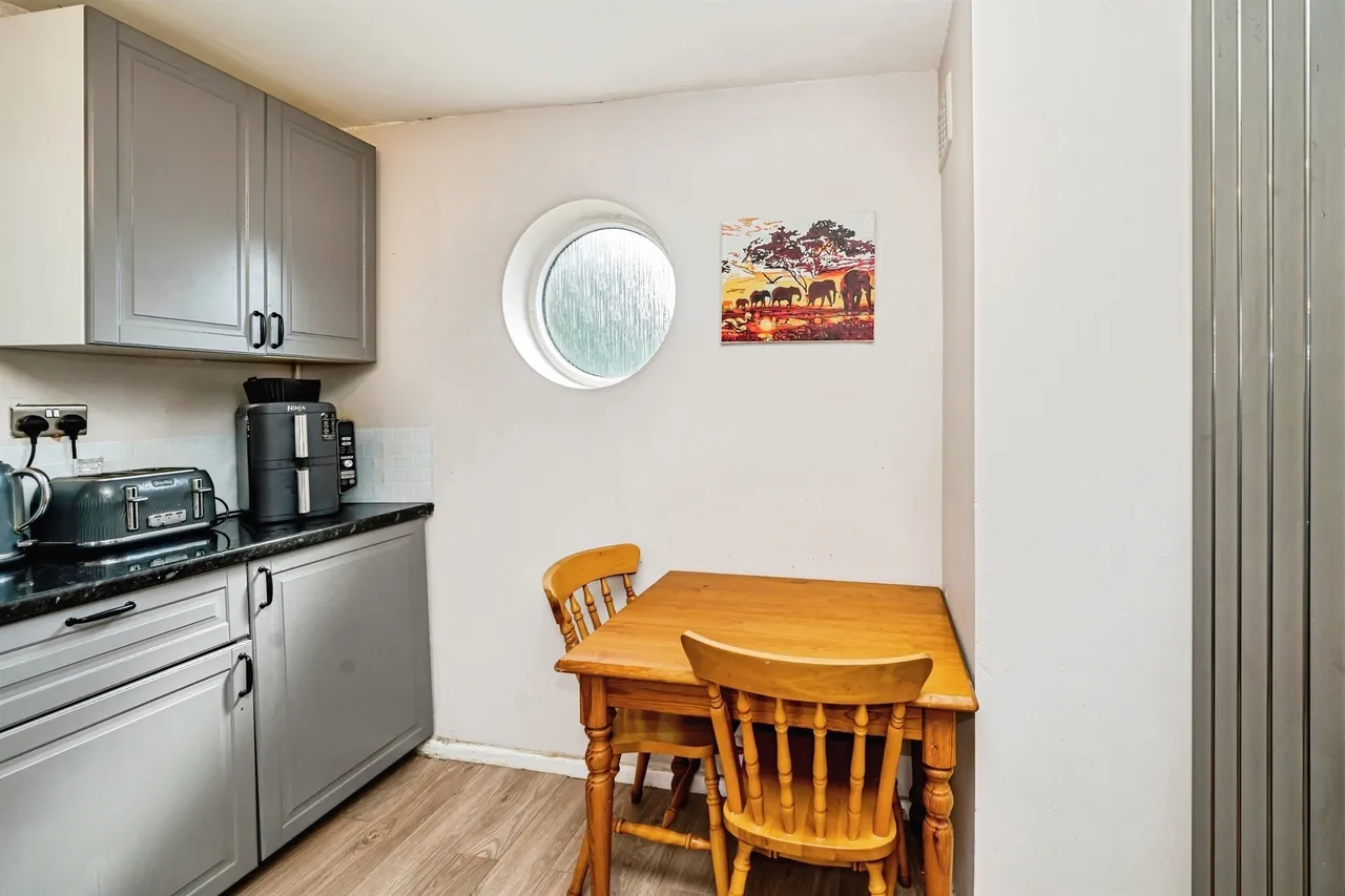 Burlington Road, Burnham, SL1, photo 15