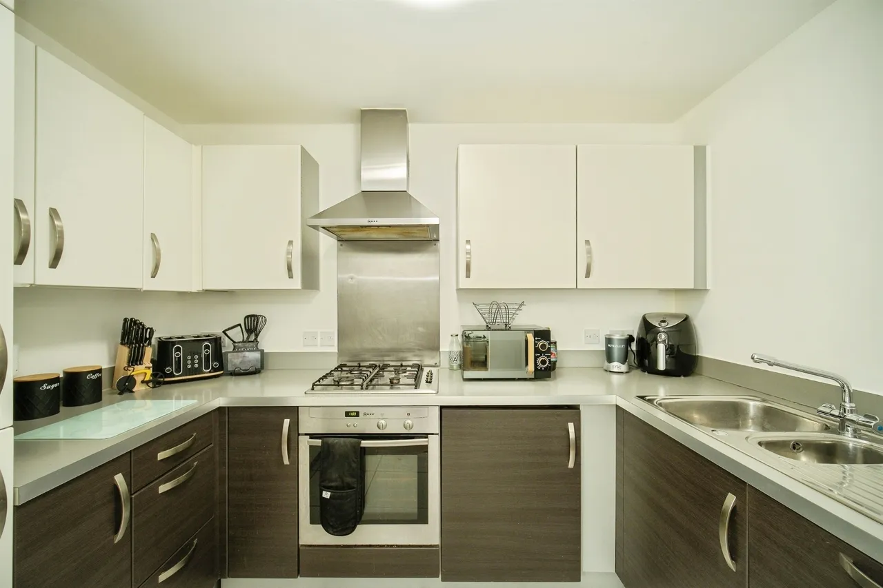 Skippetts Gardens, Basingstoke, RG21, photo 2