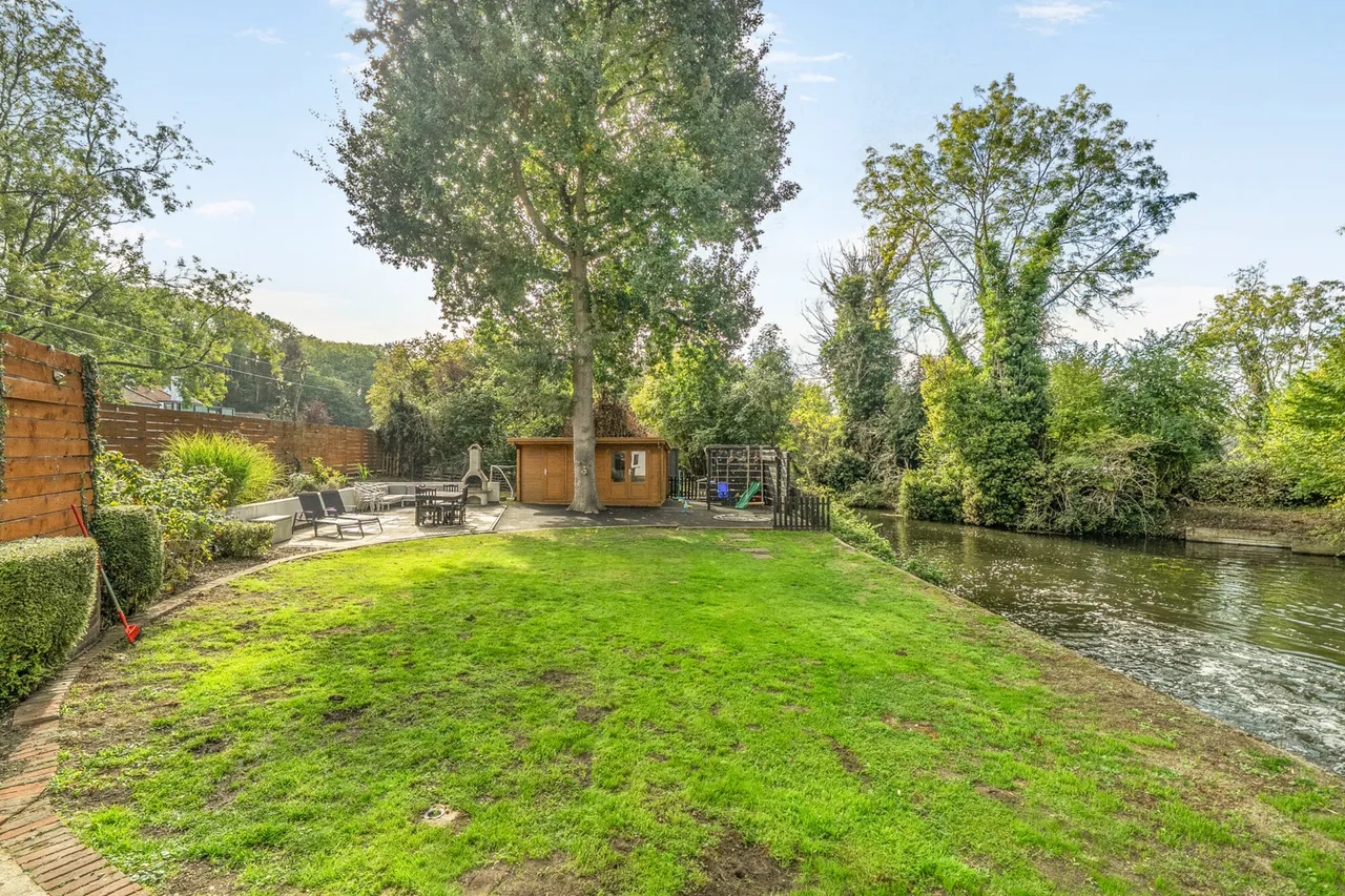 Coppermill Lock, Canal Side, UB9, photo 11