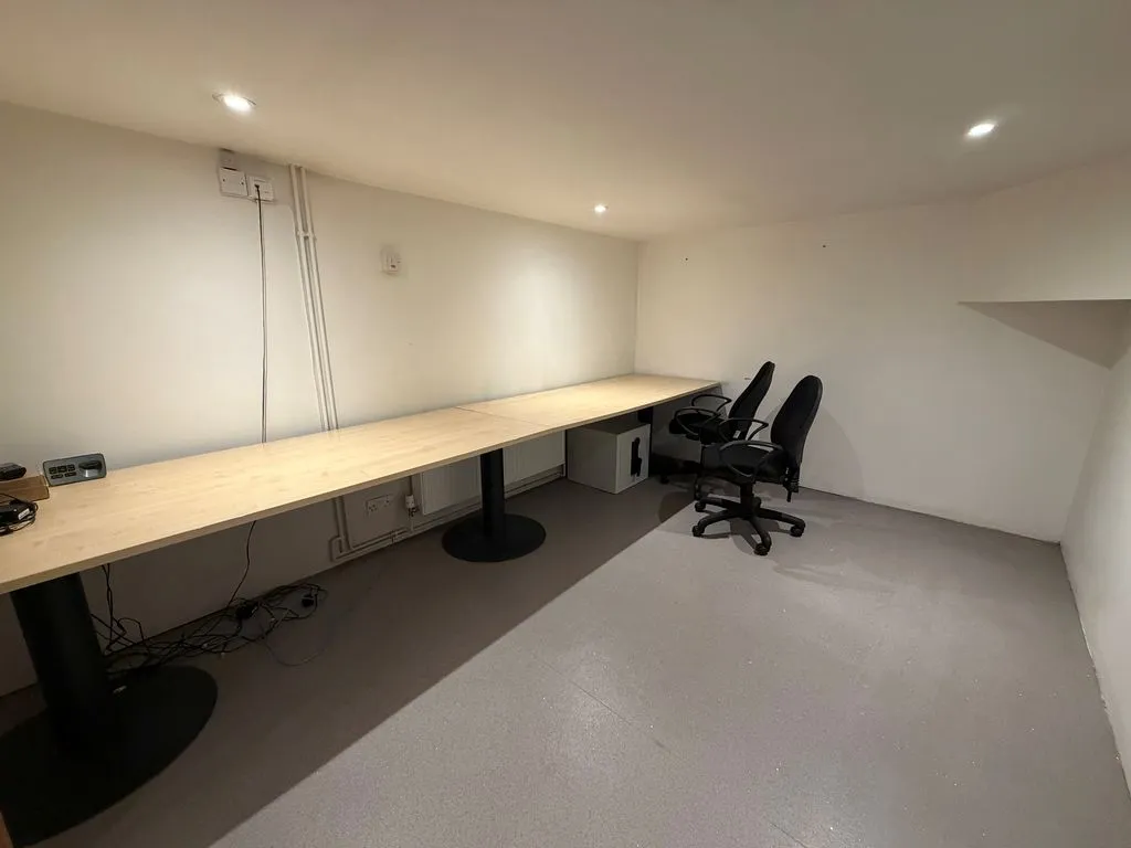 52 West Street, Marlow SL7 2NB, photo 15
