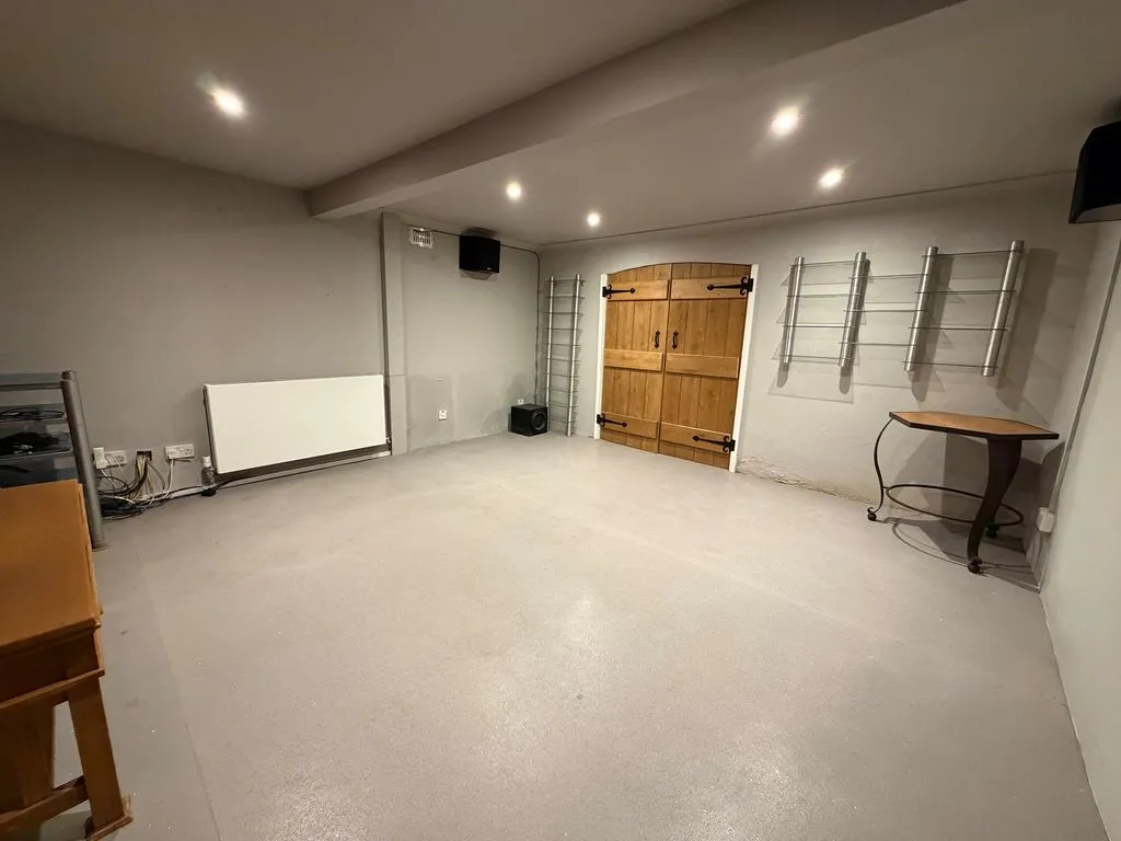 52 West Street, Marlow SL7 2NB, photo 13