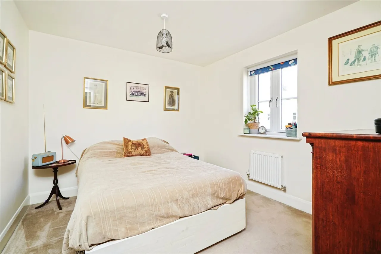 Barnard Mews, Burford, OX18, photo 10