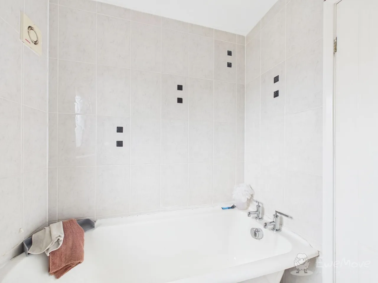 Clover Avenue, Stockport, SK3, photo 13