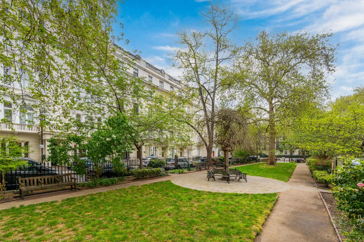 Flat 2, 5 Talbot Square, London, photo 6