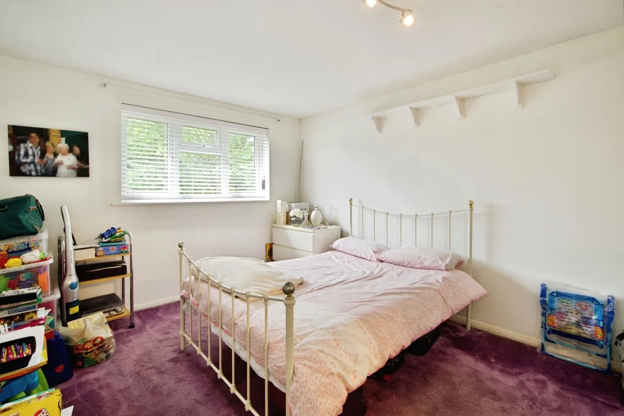 Wigston Close, London, N18, photo 15