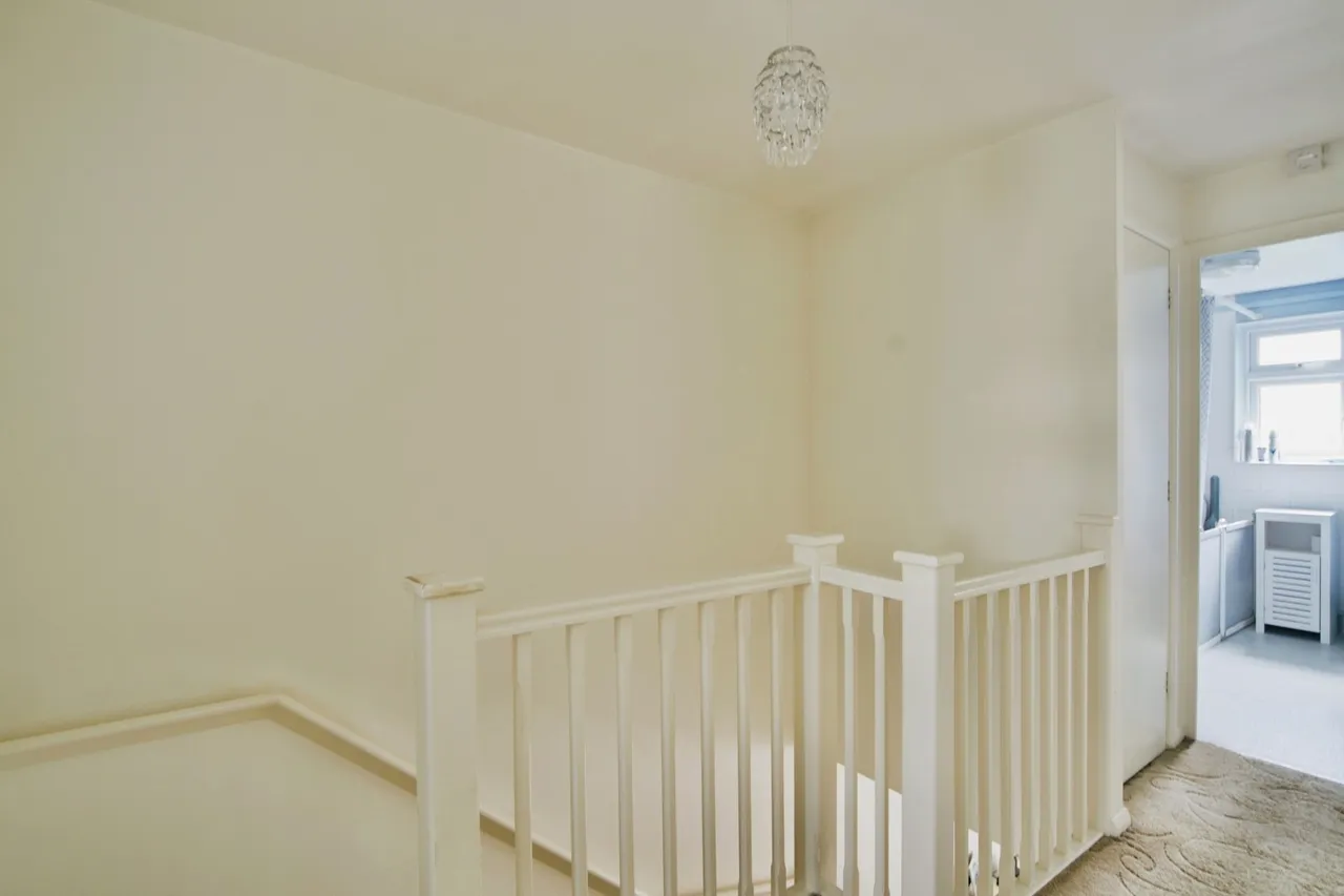 Wigston Close, London, N18, photo 12