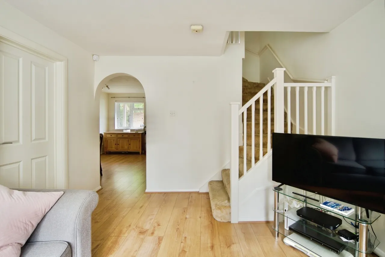 Wigston Close, London, N18, photo 19