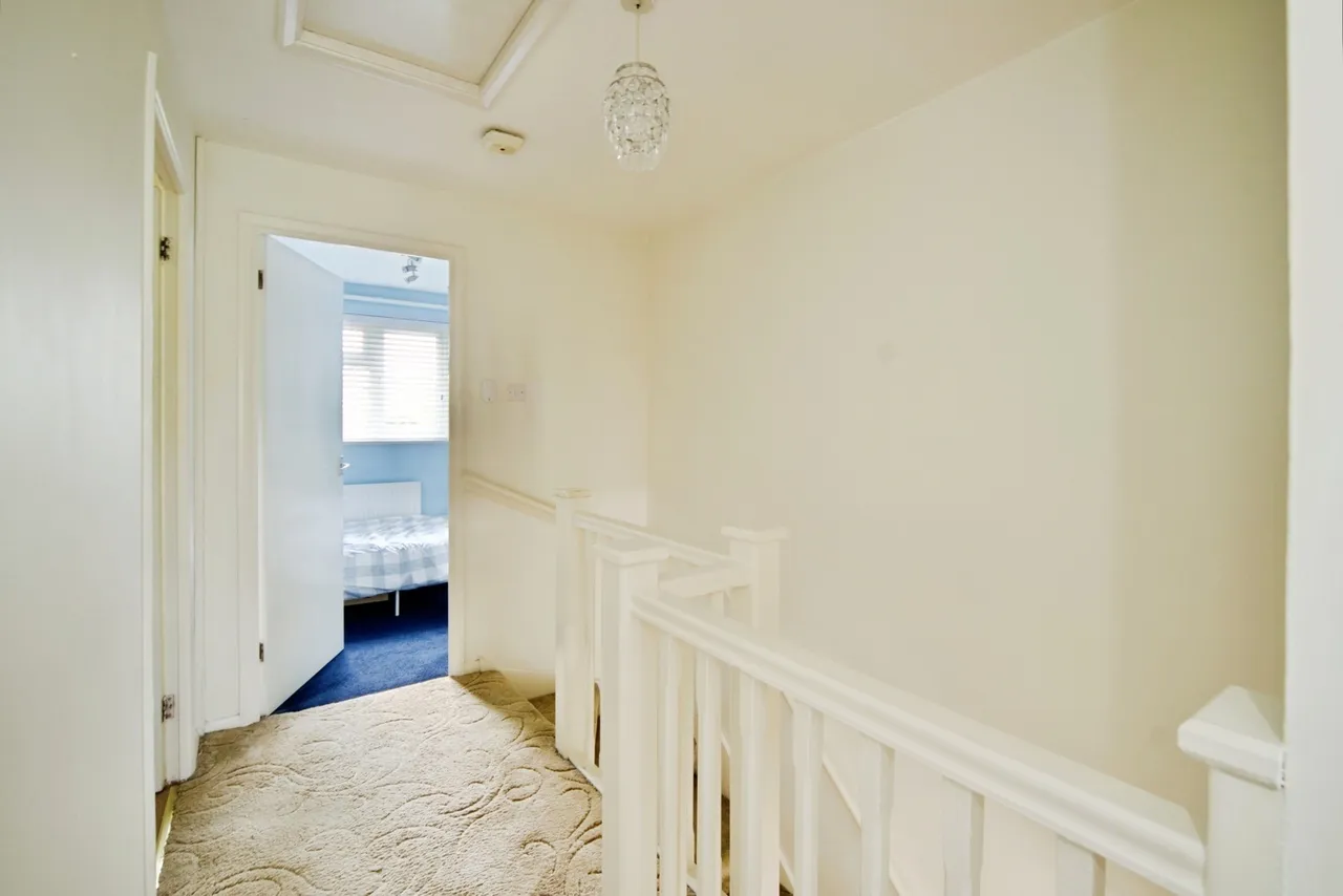 Wigston Close, London, N18, photo 14