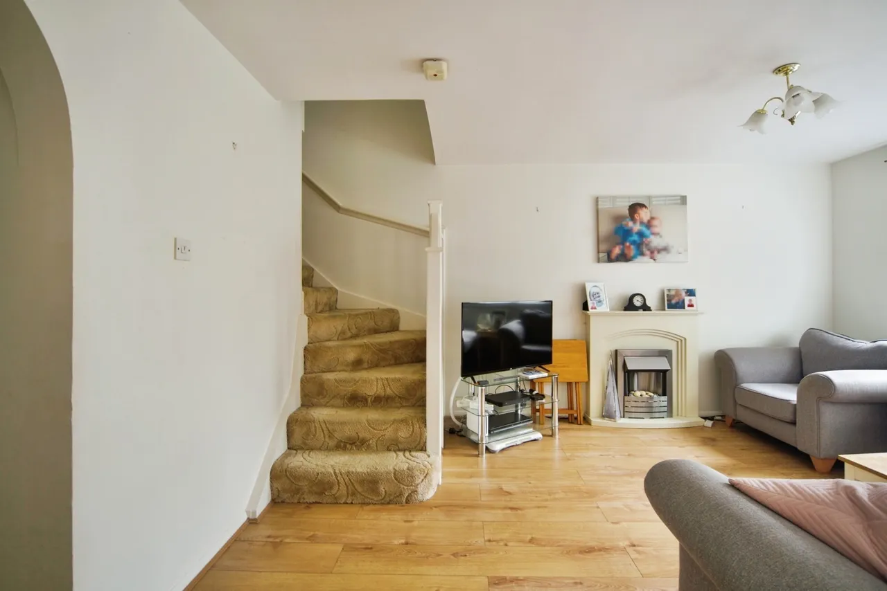 Wigston Close, London, N18, photo 4
