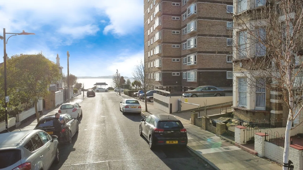 5C Wilson Road, Southend-on-Sea, Essex, SS1, photo 12