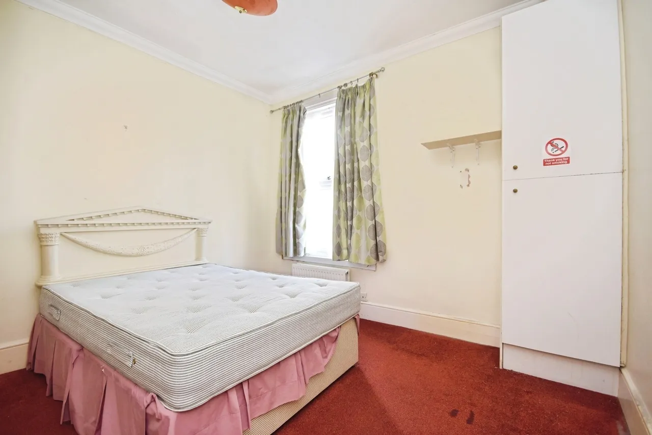 5C Wilson Road, Southend-on-Sea, Essex, SS1, photo 8