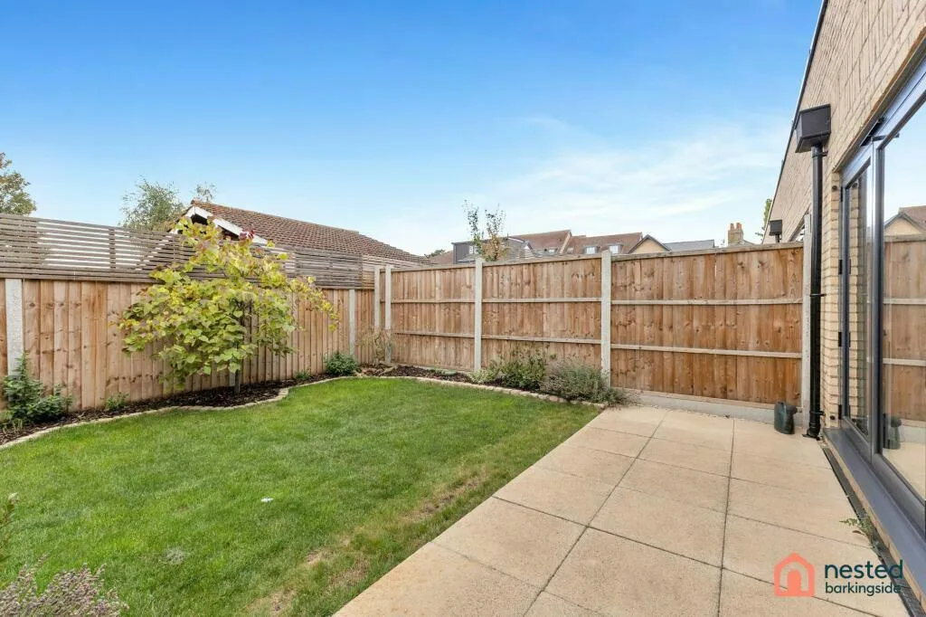 Saffron Mews, Ilford, IG6, photo 24
