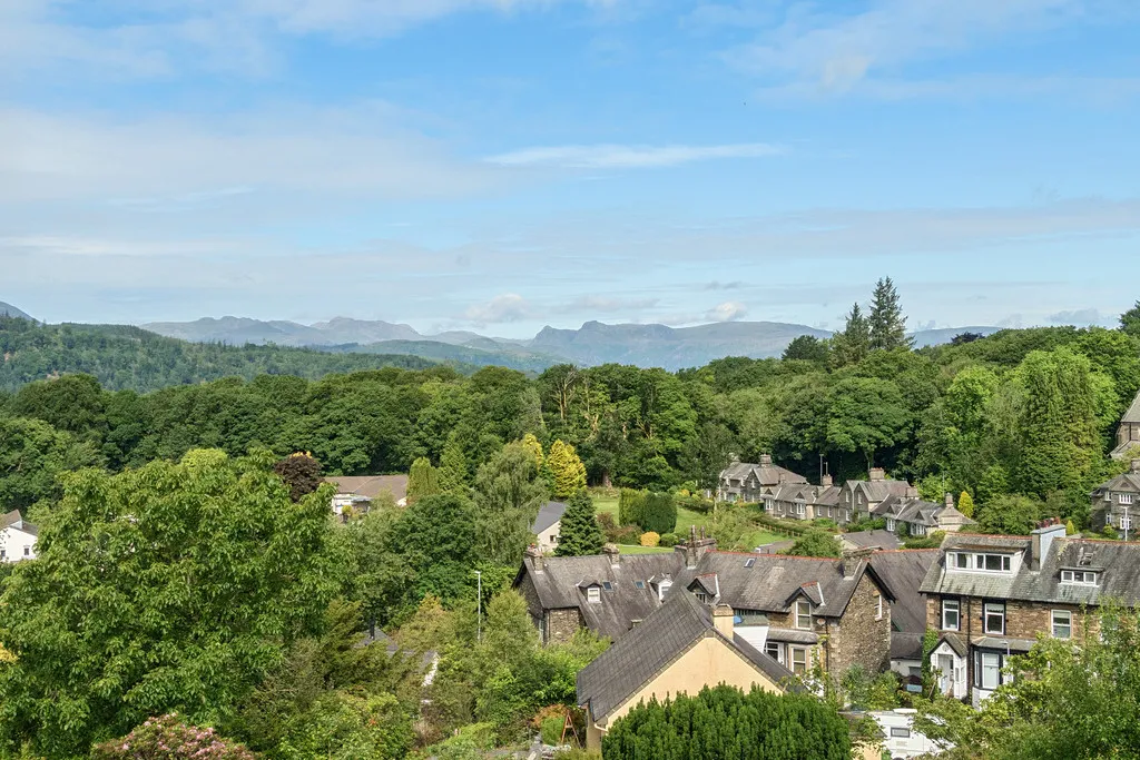 Thornbarrow Drive, Windermere, LA23, photo 15