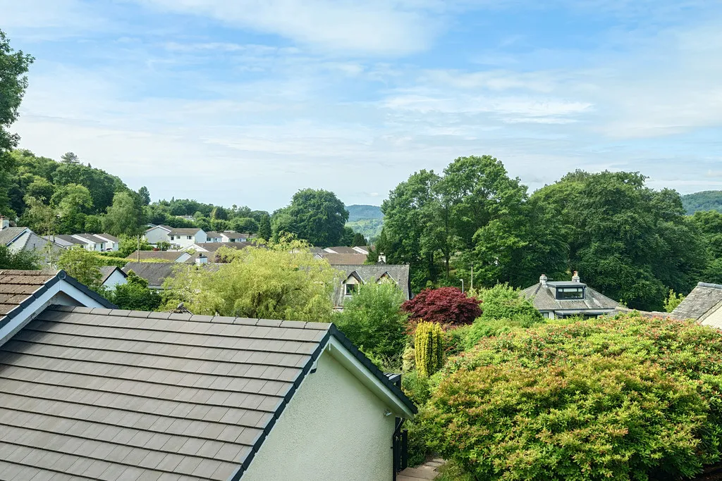 Thornbarrow Drive, Windermere, LA23, photo 31
