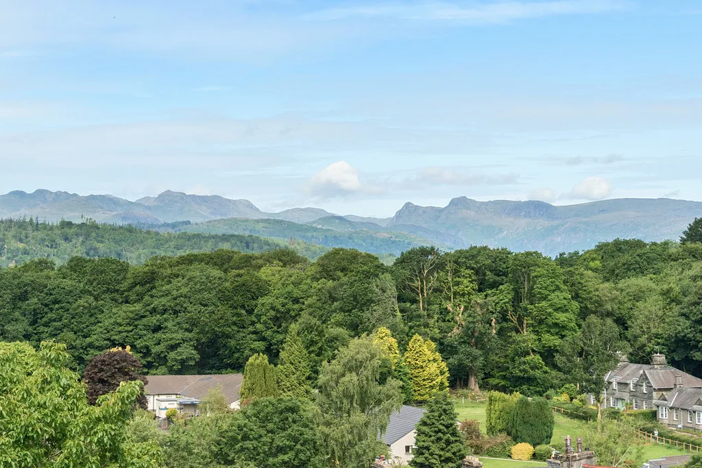 Thornbarrow Drive, Windermere, LA23, photo 22