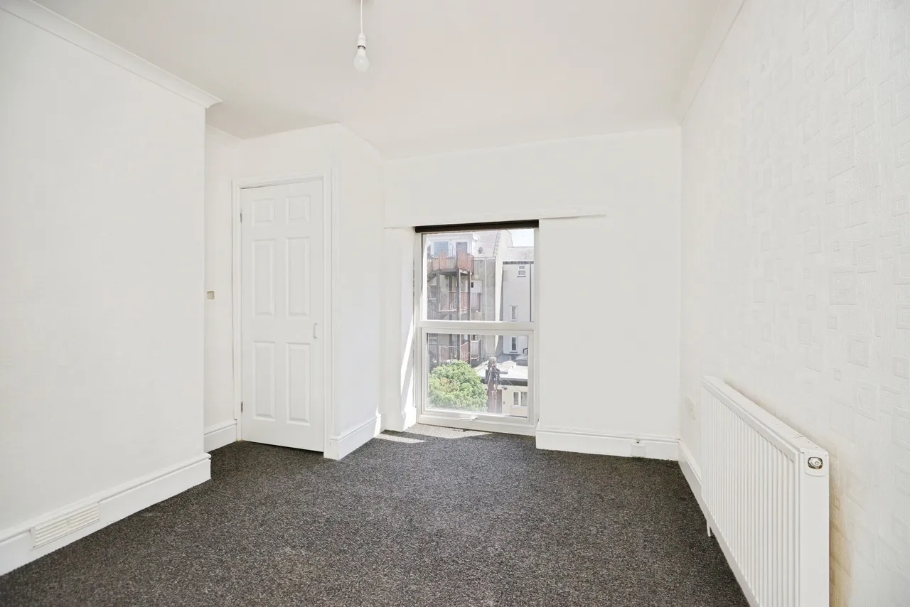 Church Street, Caernarfon, LL55, photo 8