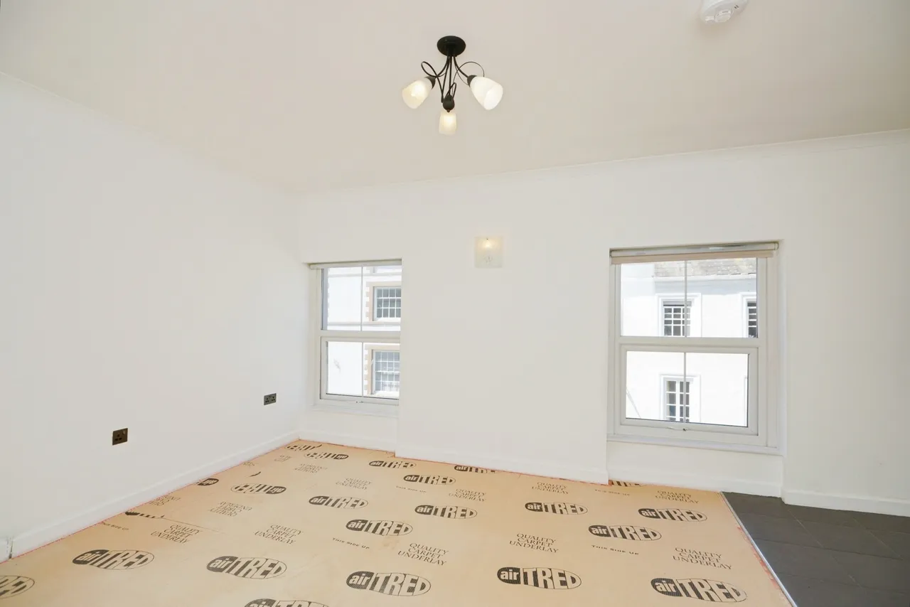 Church Street, Caernarfon, LL55, photo 6