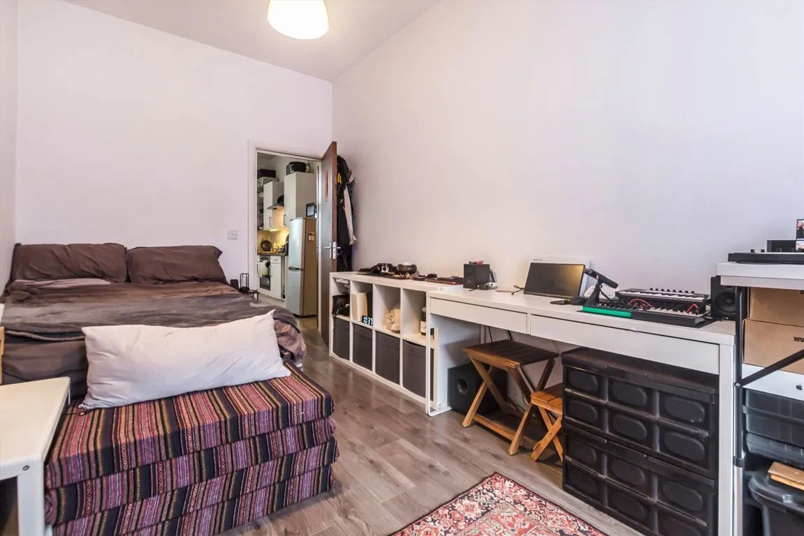 South Ealing Road, W5, photo 4