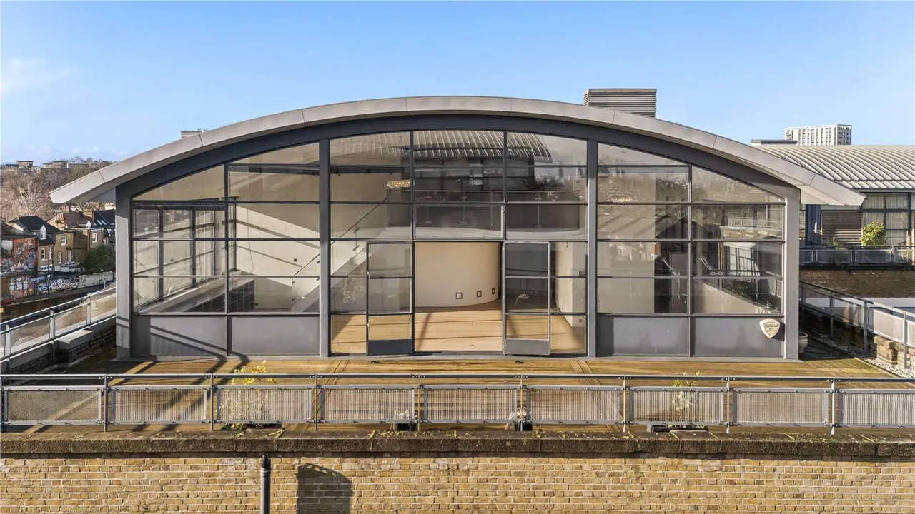 Chiswick Green Studios, 1 Evershed Walk, London, W4 5BW, photo 4