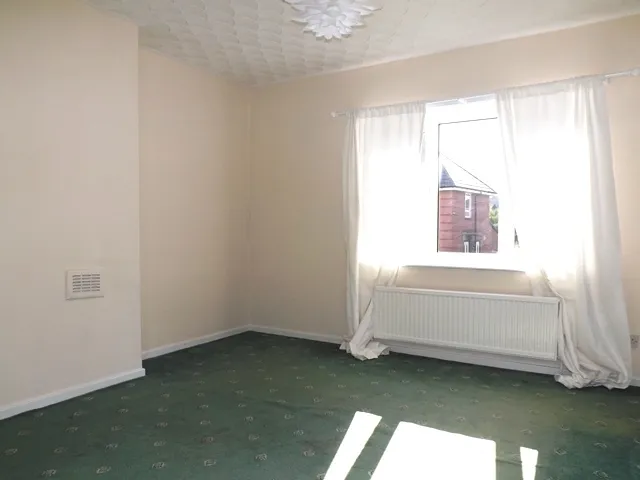 Masters Crescent, Sheffield S5, photo 4