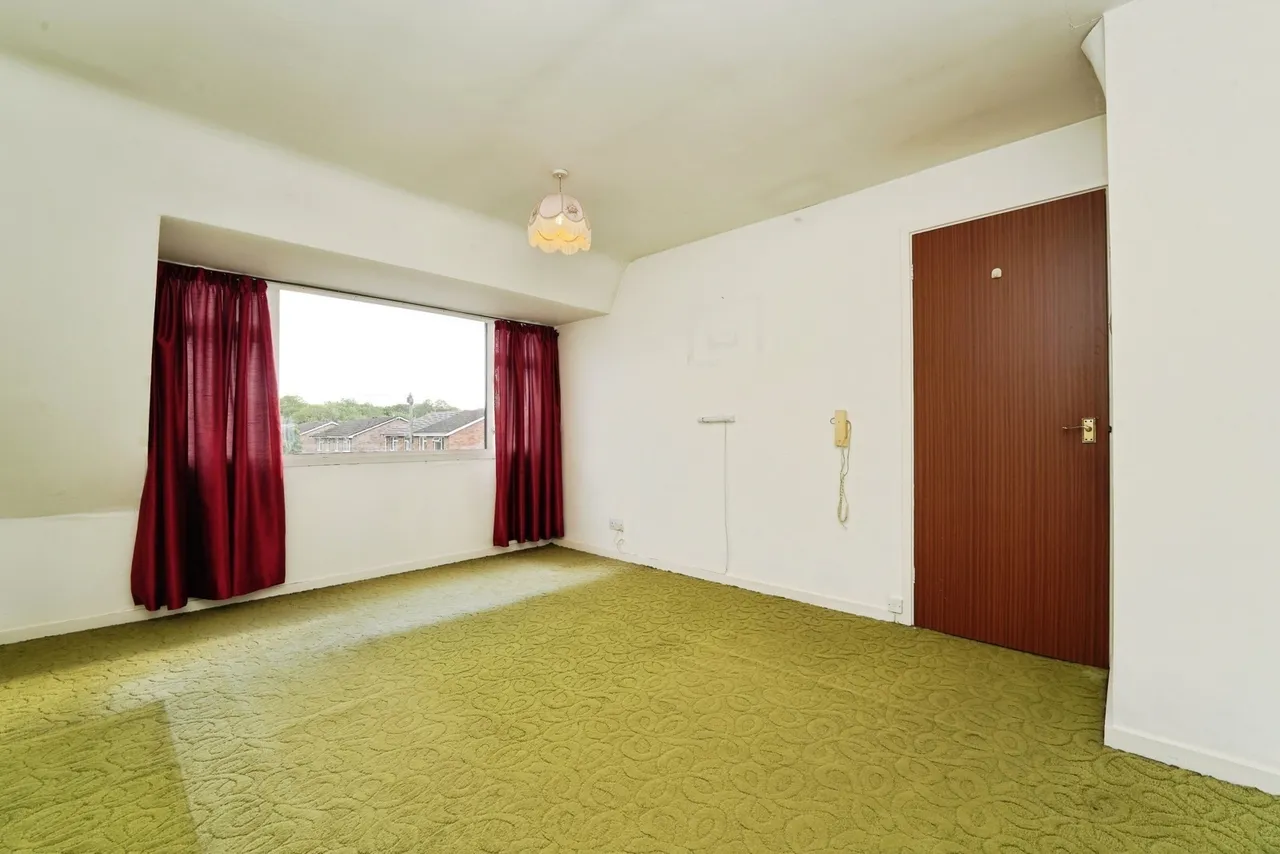 Swanswell Drive, Cheltenham, GL51, photo 10
