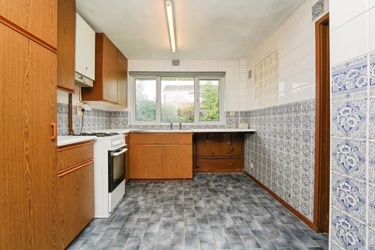Swanswell Drive, Cheltenham, GL51, photo 8
