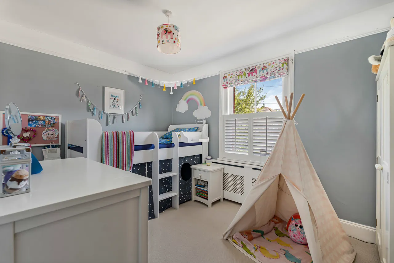 Prospect Road, Rowledge, GU10, photo 18