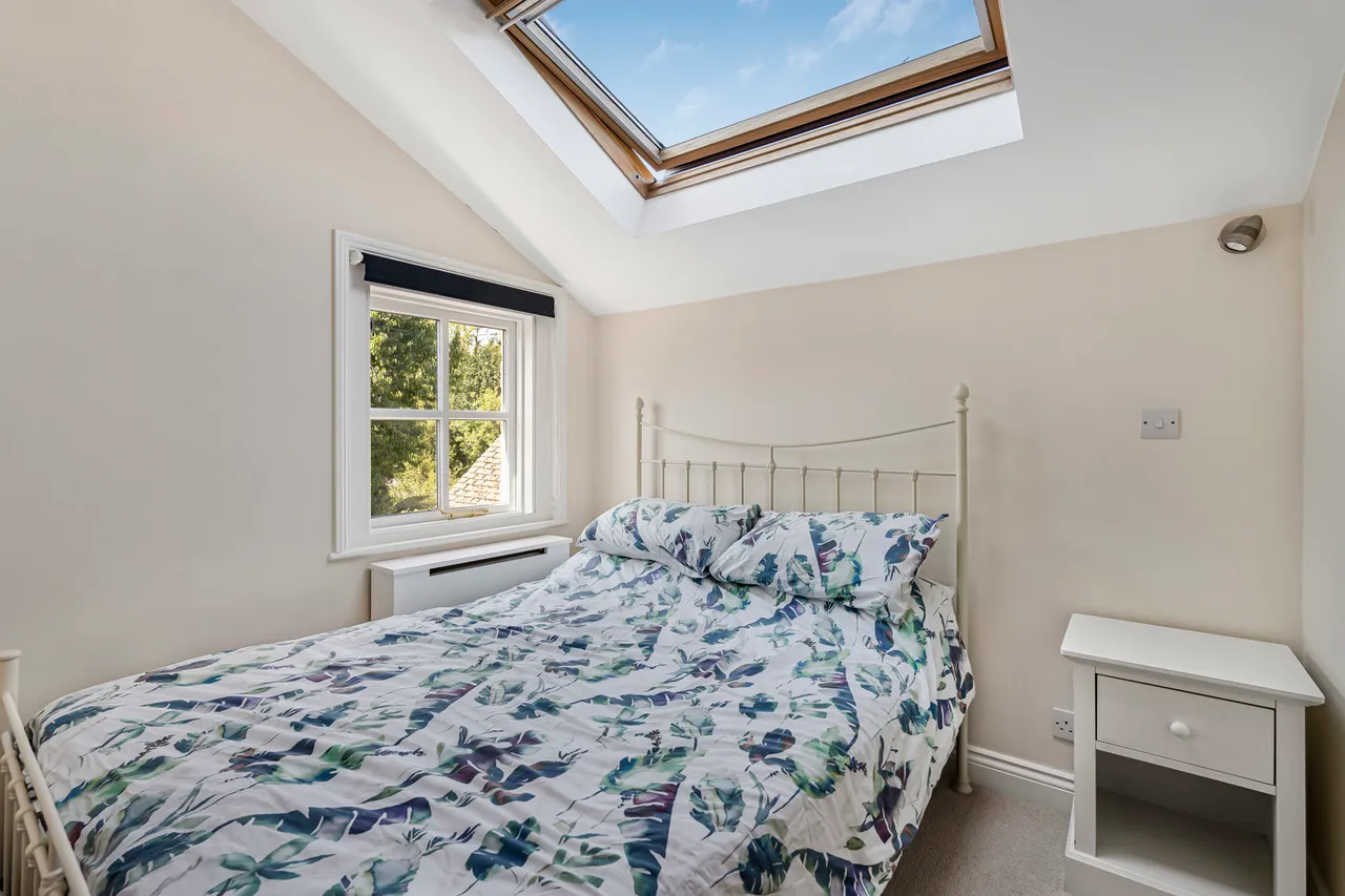 Prospect Road, Rowledge, GU10, photo 7