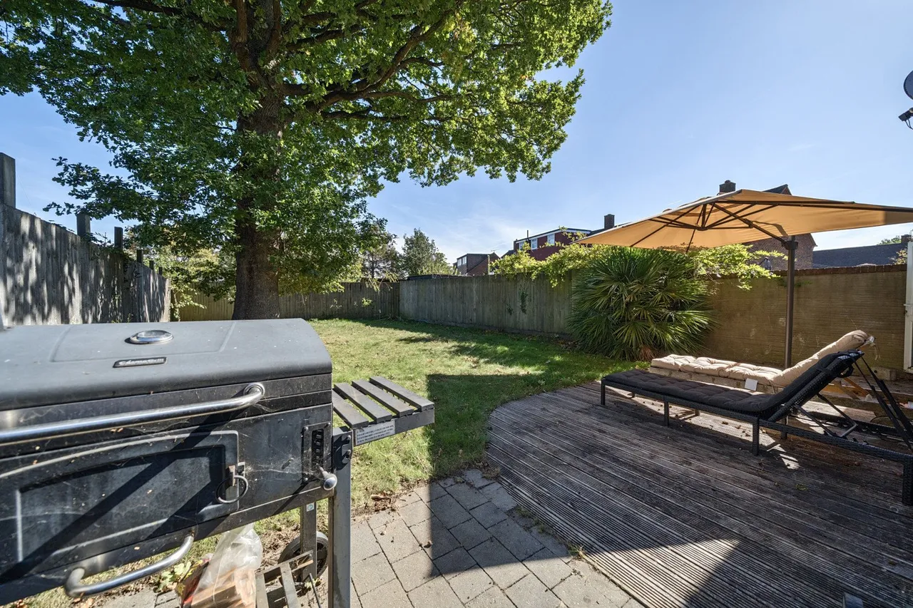 Greenhithe Close, DA15, photo 9