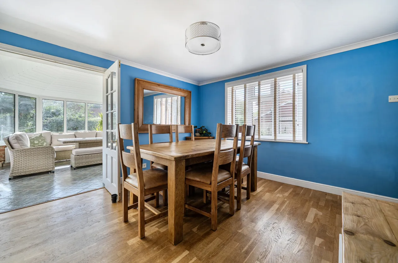 Bishopswood Lane, Baughurst, RG26, photo 3