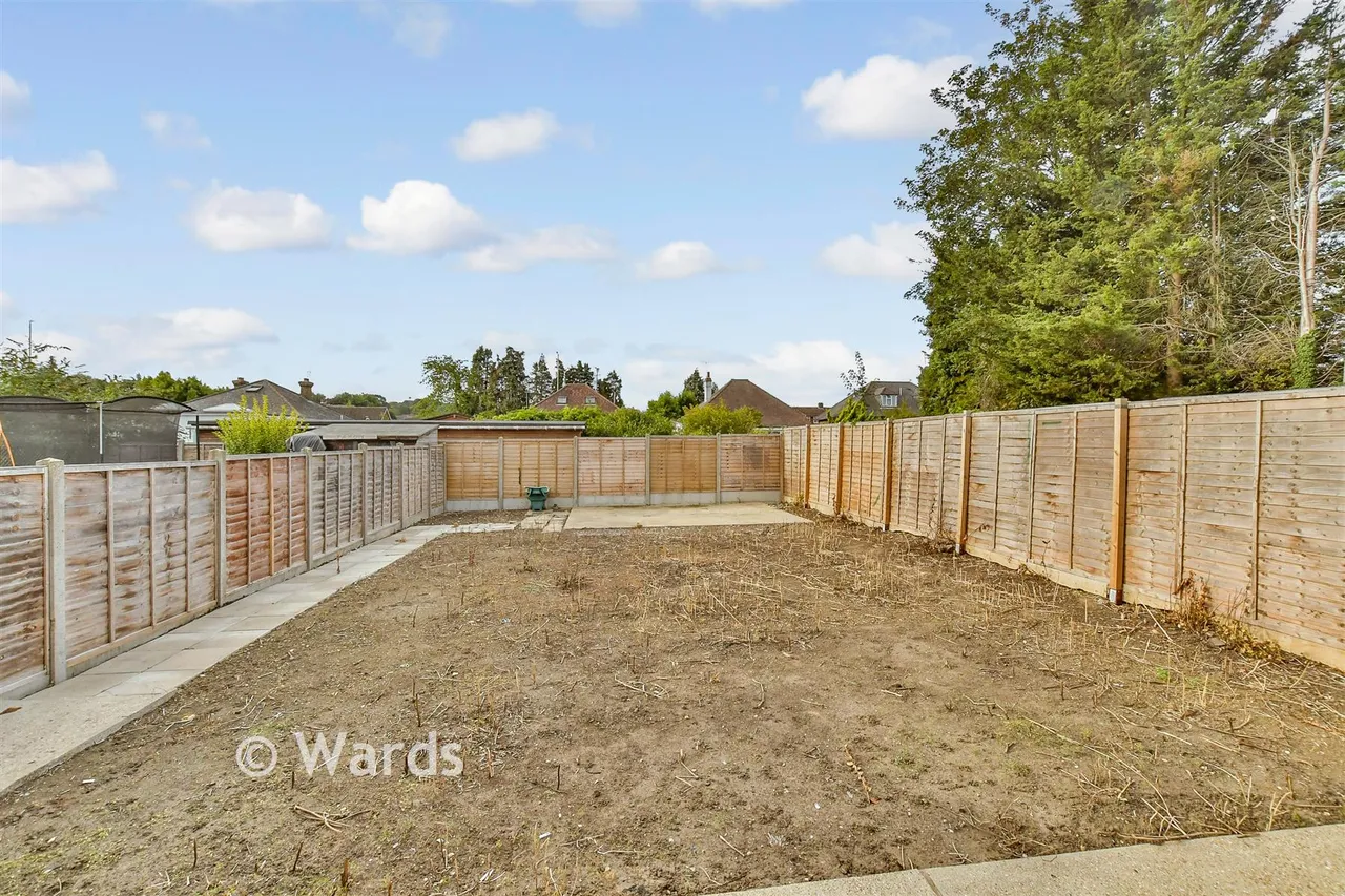 Wickham Close, Newington, ME9, photo 2
