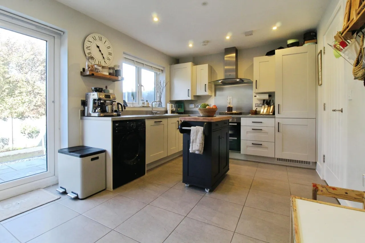 Kestrel Close, Harleston, IP20, photo 9