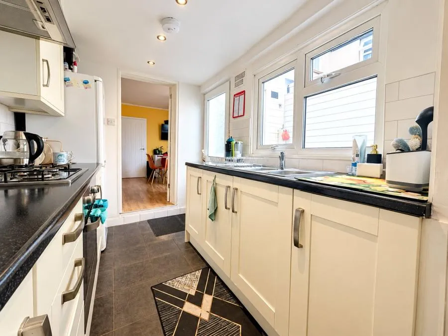 Ardenham Street, Aylesbury, HP19, photo 3
