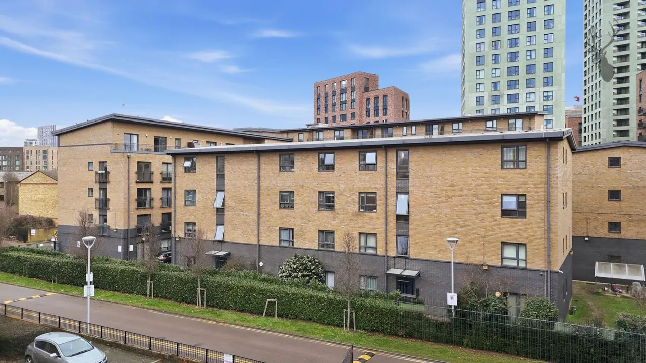 Capulet Square, London, E3, photo 11