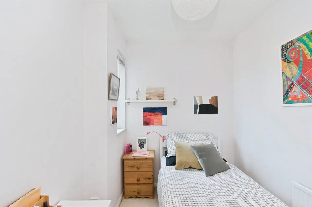 Gardner Close, Eastbourne, BN23, photo 15