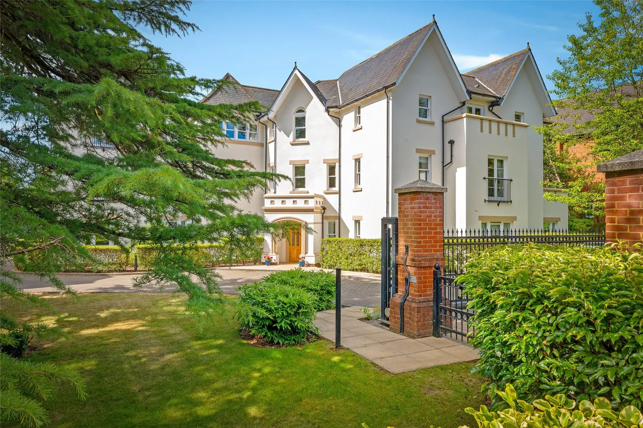 Wray Park Road, Reiga, RH2, photo 4
