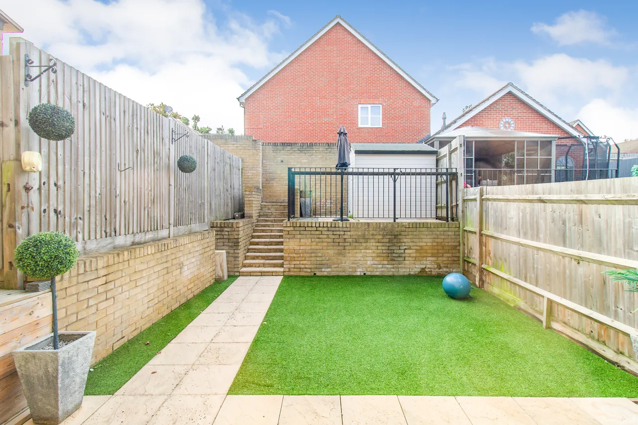Rana Drive, Church Crookham, Fleet, GU52 8AJ, photo 11