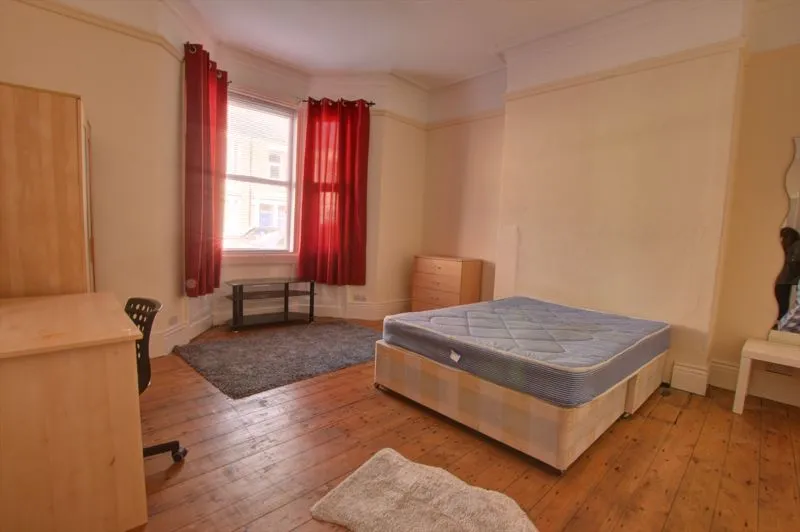 Newcastle Upon Tyne NE2 3HL, NE2, photo 4