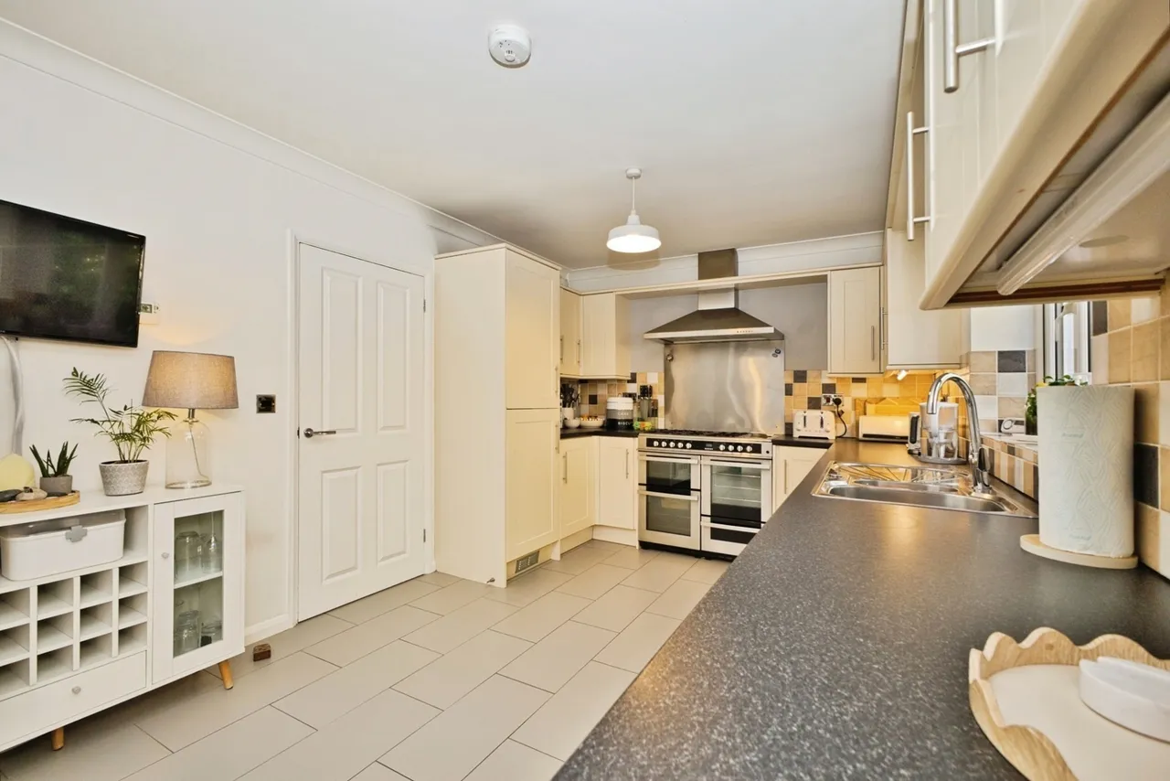 Silver Street, South Petherton, TA13, photo 16