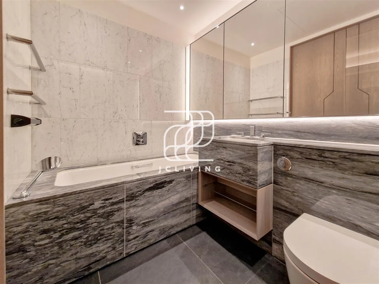 Nine Elms Lane, London, SW8, photo 27