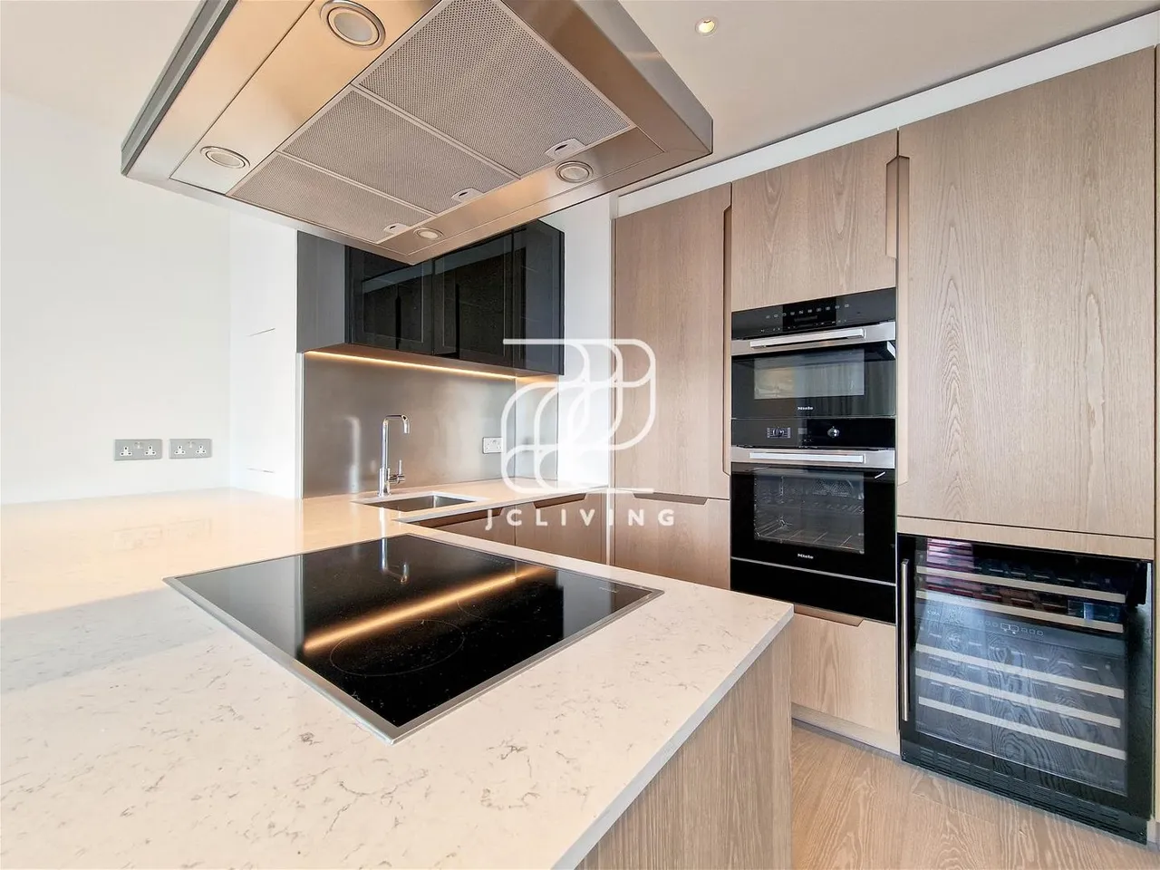 Nine Elms Lane, London, SW8, photo 10