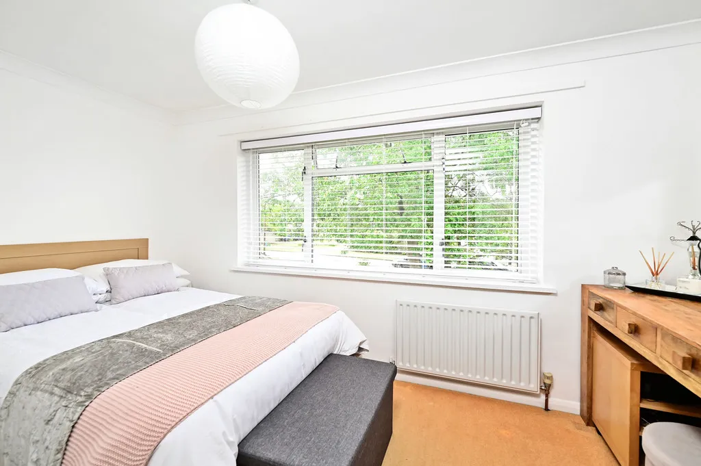 Ashley Drive, Blackwater, GU17, photo 8
