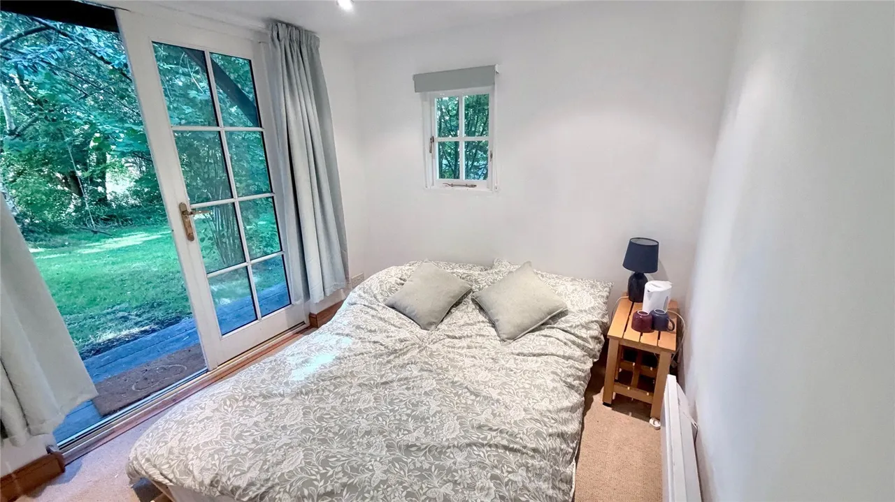 Prince Albert Terrace, Robertsbridge, TN32, photo 17