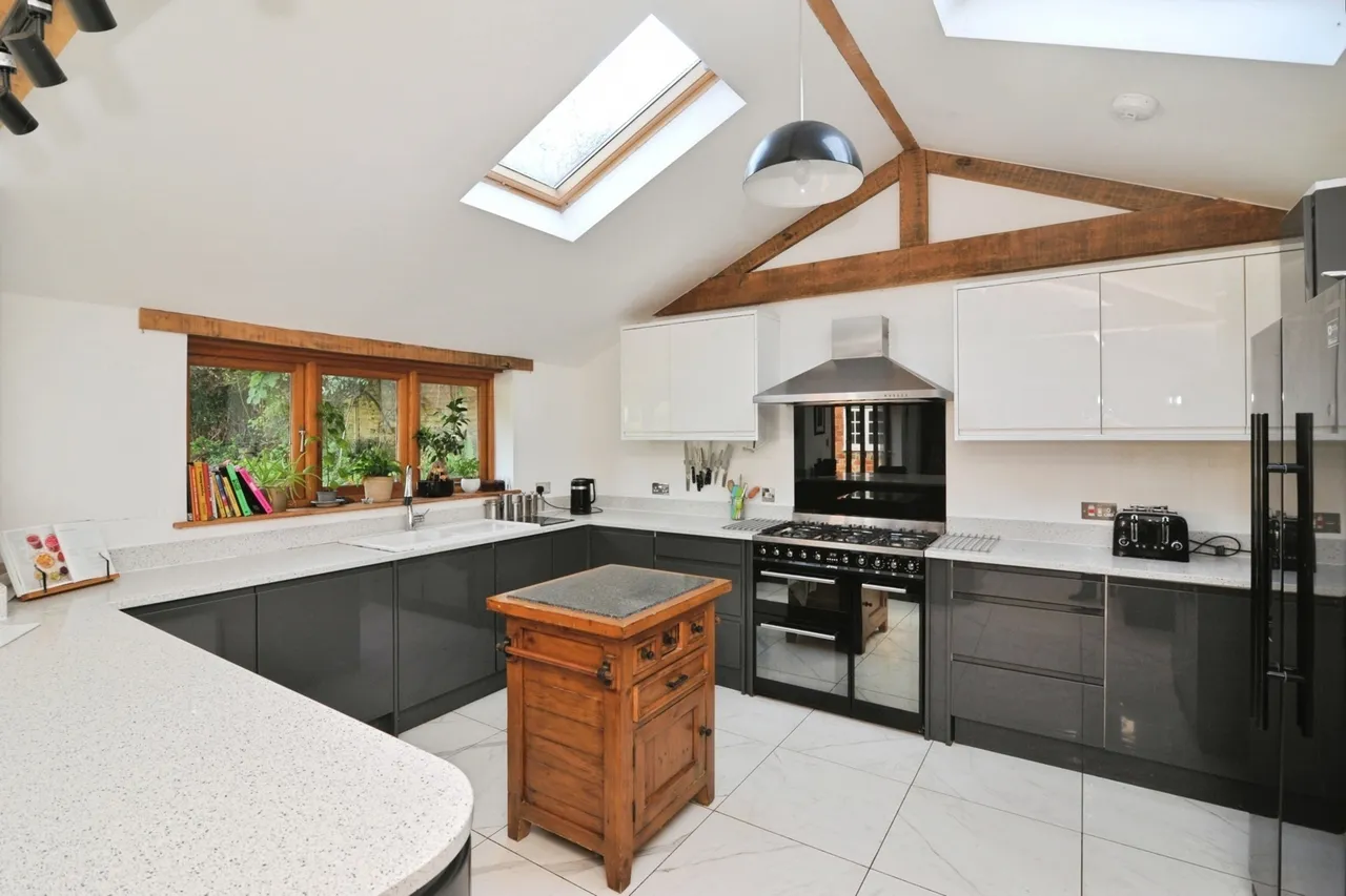 Prince Albert Terrace, Robertsbridge, TN32, photo 5