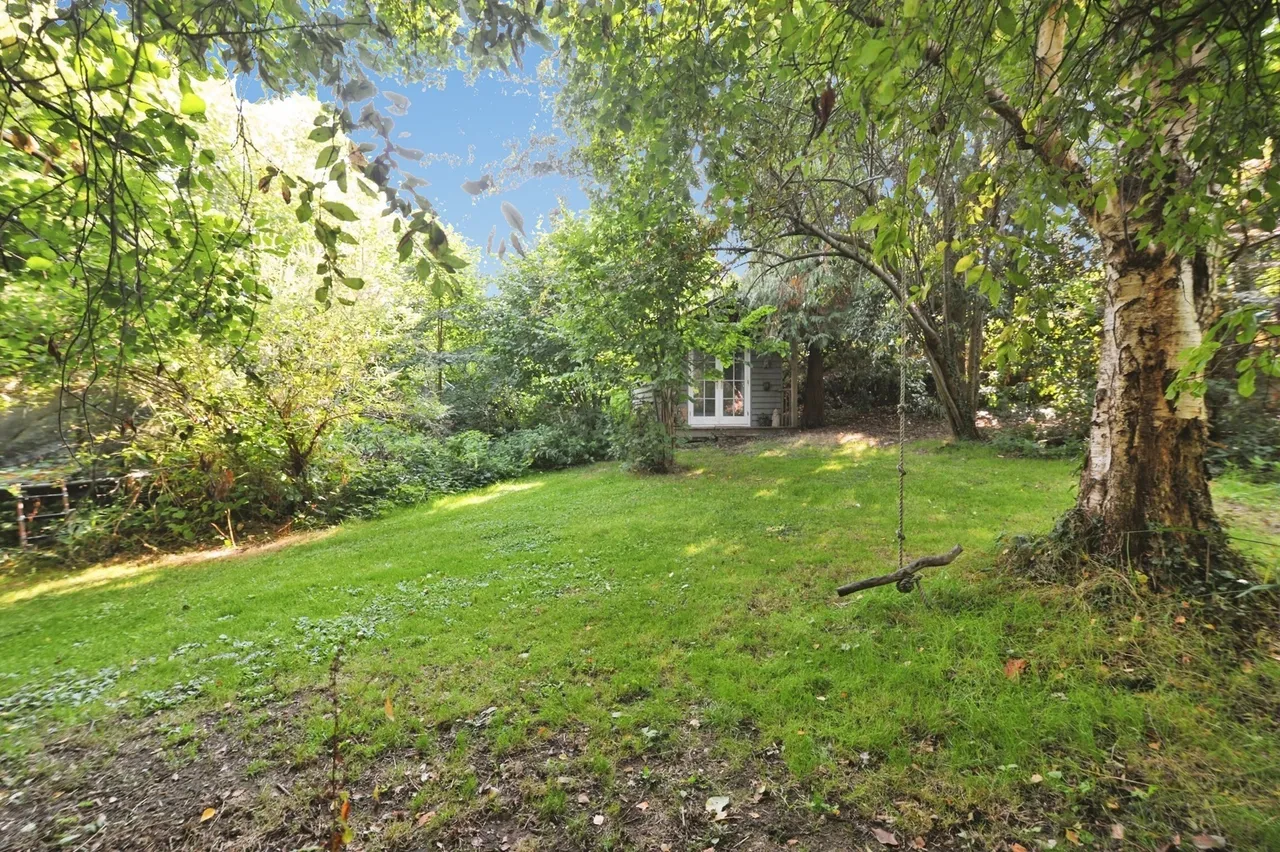 Prince Albert Terrace, Robertsbridge, TN32, photo 25
