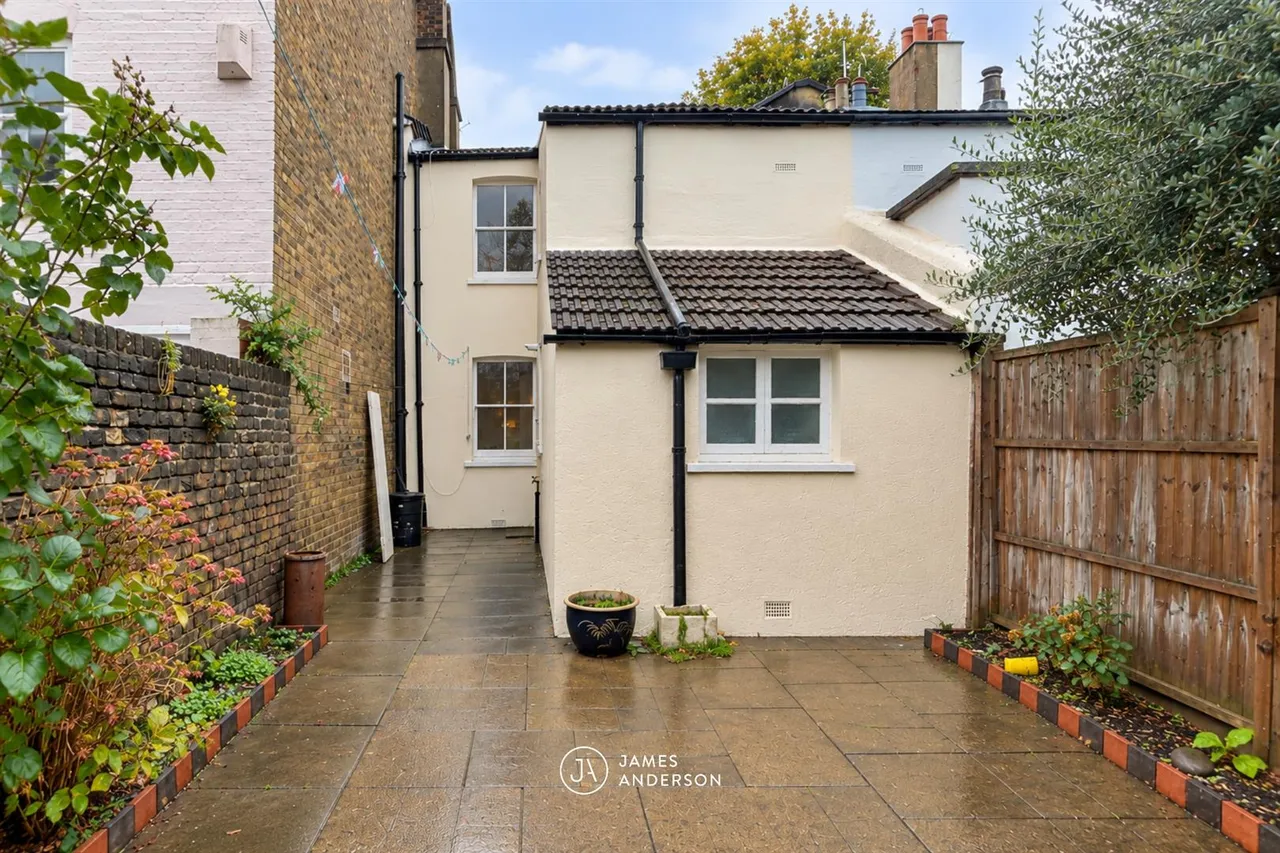 Howards Lane, London, SW15, photo 3