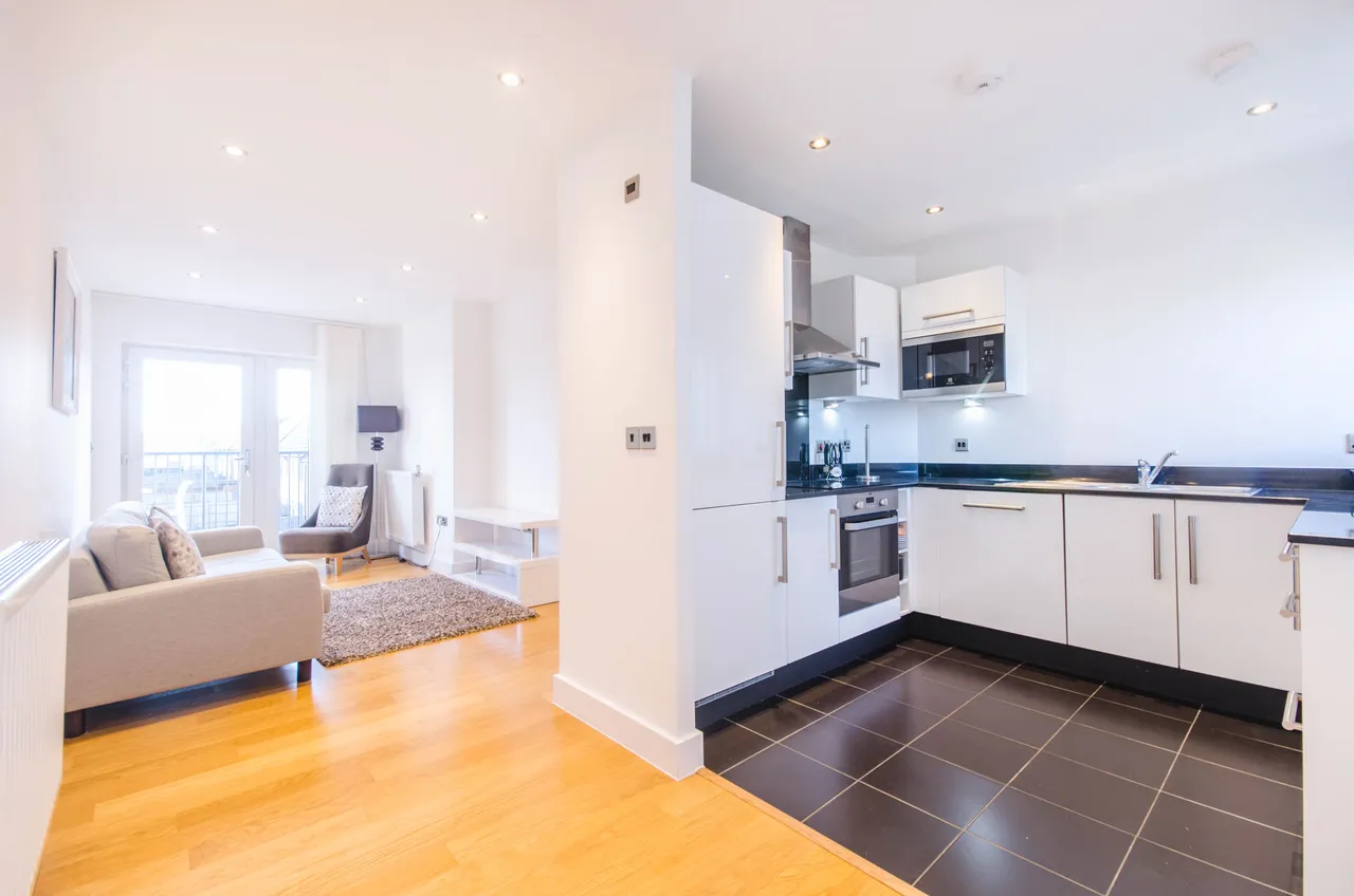 Flat 3, 62 Fairthorn Road, London, photo 5