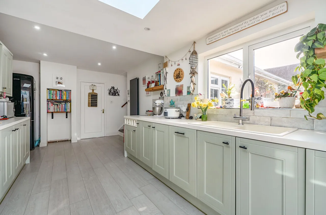 Cherry Lane, Birdham, PO20, photo 12