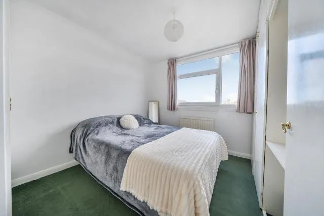 Paynesdown Road, Thatcham, RG19, photo 14