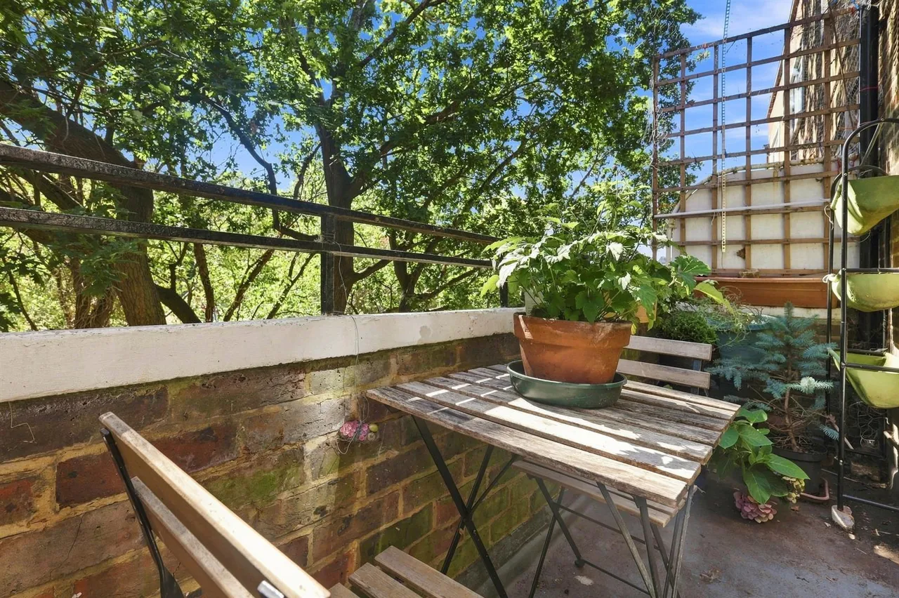 Avenell Road, London, N5, photo 11